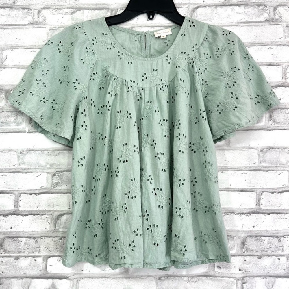 Hem & Thread Women’s Sage Green Embroidered Eyelet Blouse
